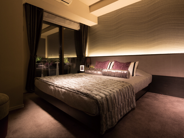 Living.  [bedroom] Return to the original of their own, So that it can be deeply relaxing, The healing quality was sought. The bedroom as a private space full of peace to ensure the storage space, Refreshing to to high-quality space. Mind and body slowly to refresh, Quiet and soft air is flowing.