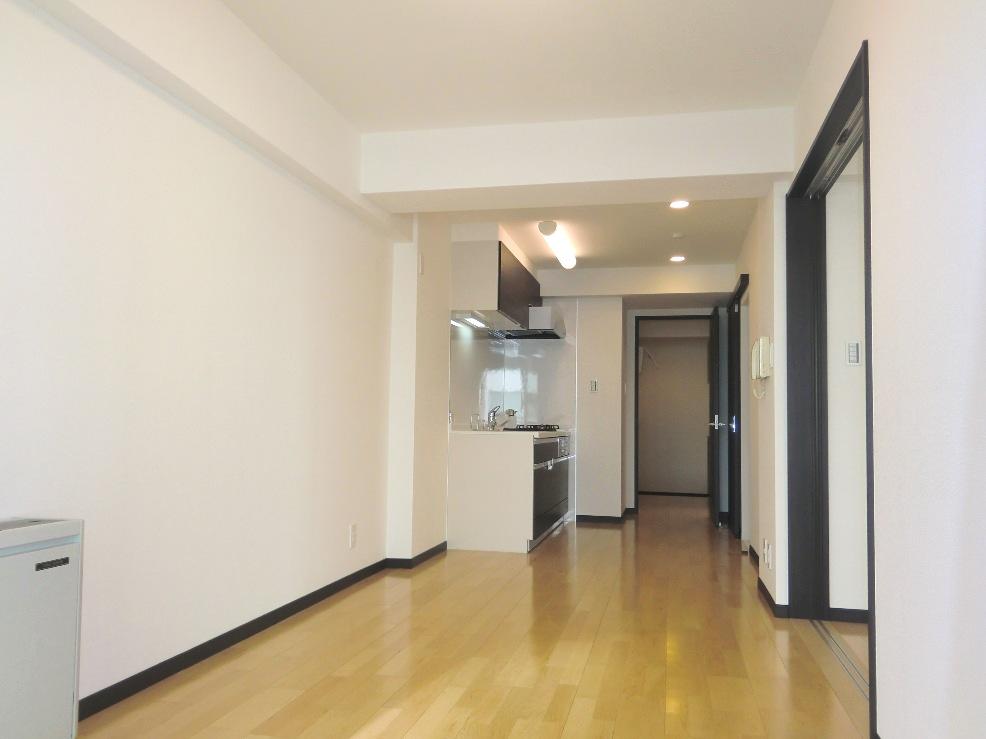 Living. Indoor (11 May 2013) Shooting