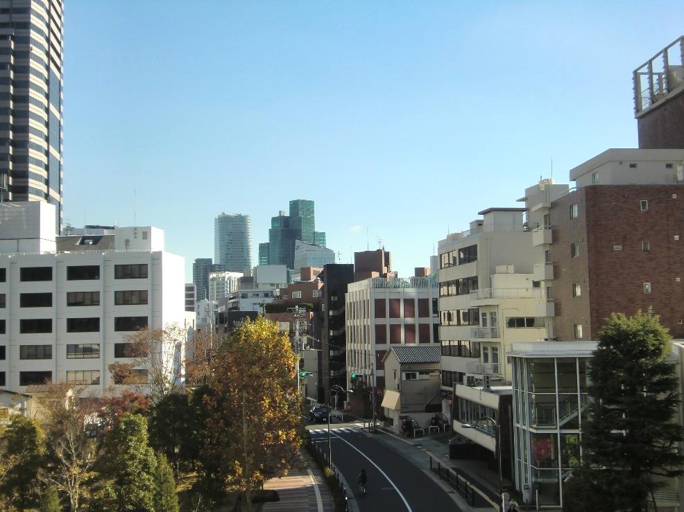 View photos from the dwelling unit. View from the site (November 2013) Shooting