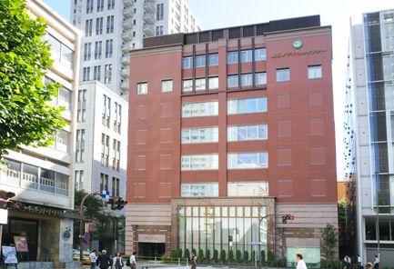 Hospital. Great amenities and high 723m quality medical care to the medical corporation Foundation order Kazue Sanno Medical Center, It offers a warm service.