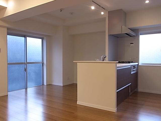 Tokyo, Minato-ku, Higashi-Azabu 2