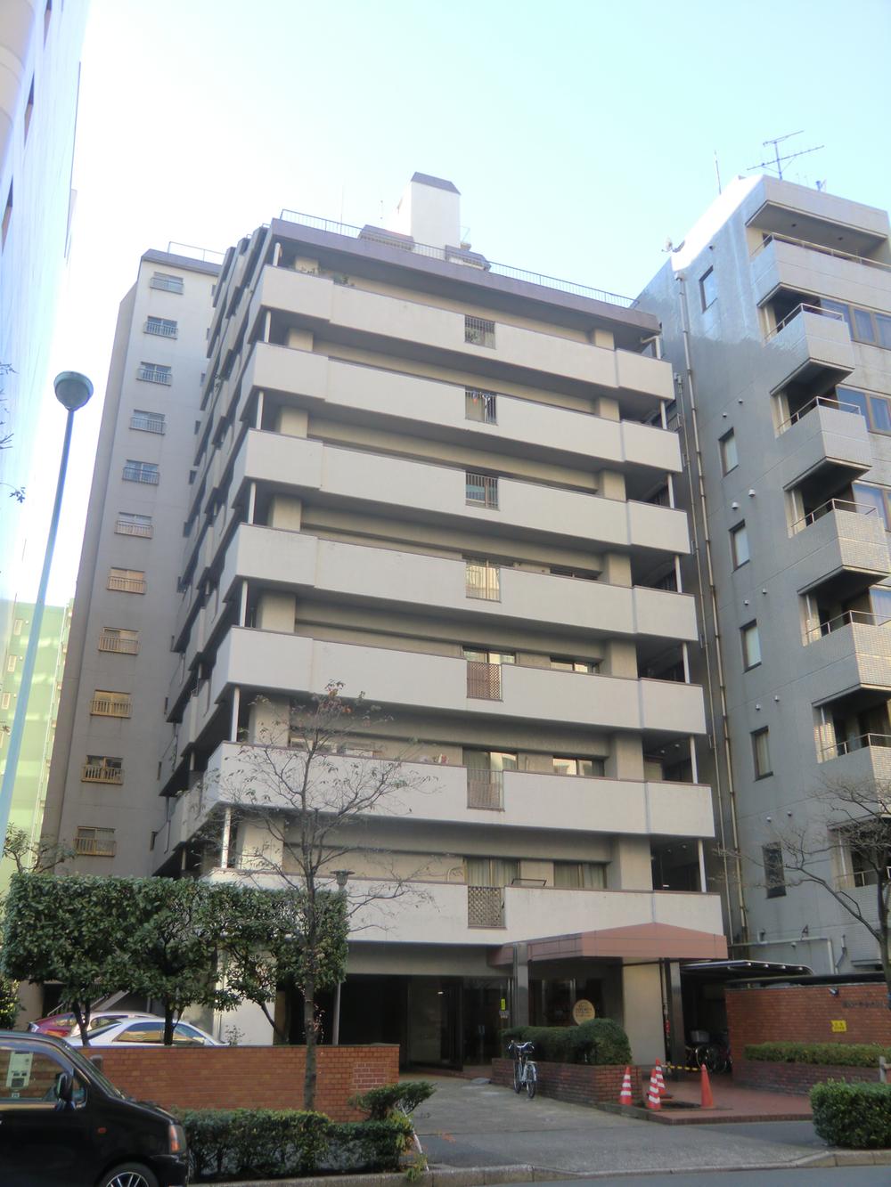 Local appearance photo. Local (12 May 2013) Shooting