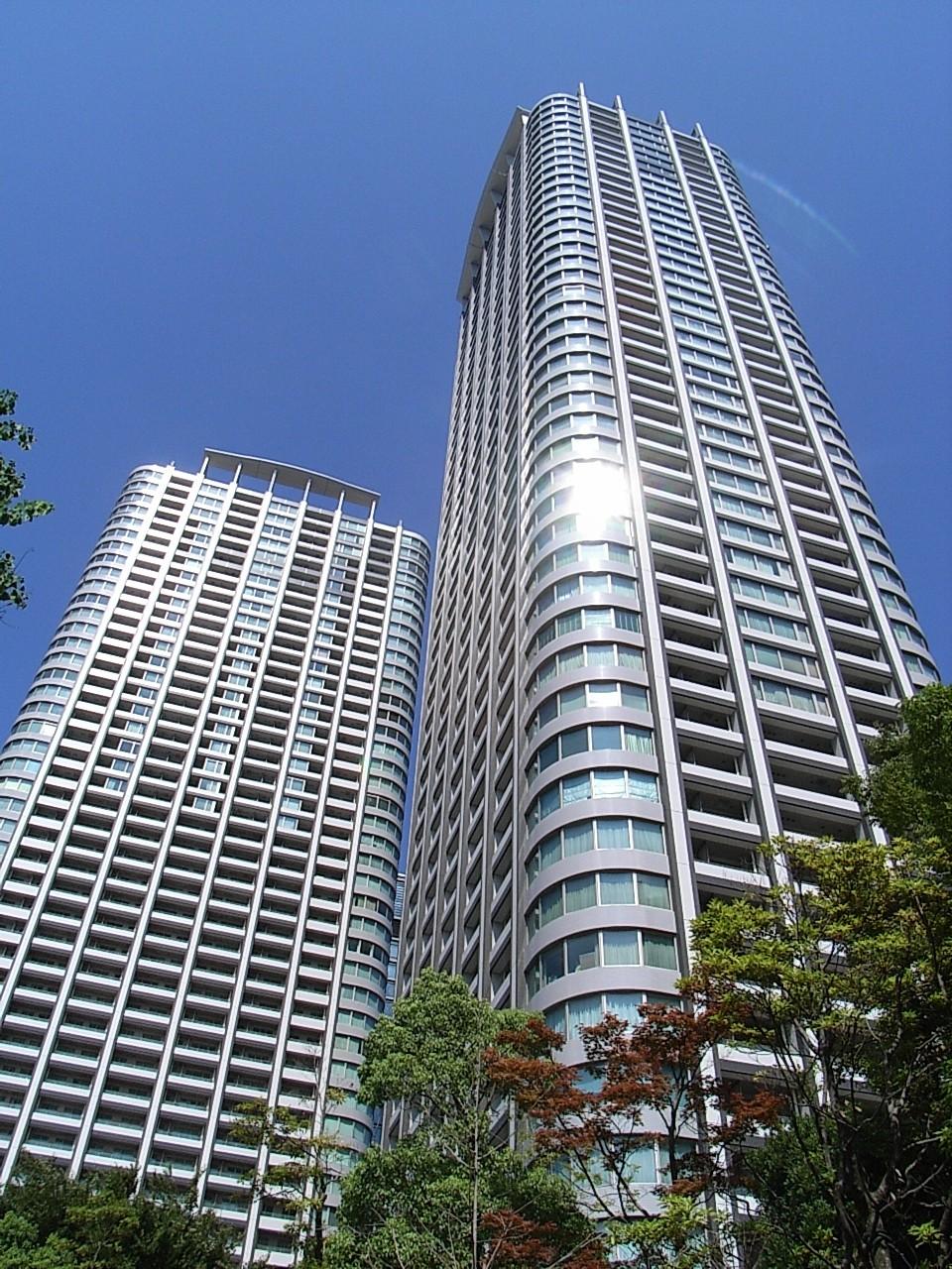 Local appearance photo. Local (11 May 2012) shooting