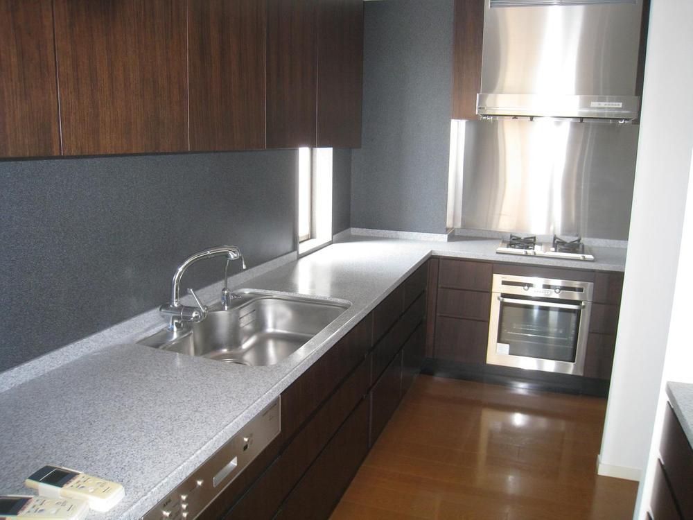 Kitchen. Indoor (September 2013) Shooting