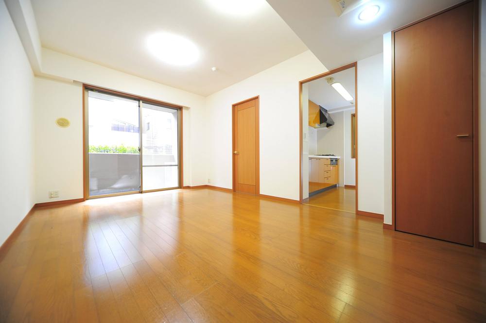 Living. Room for pre-surface interior renovation is very beautiful.