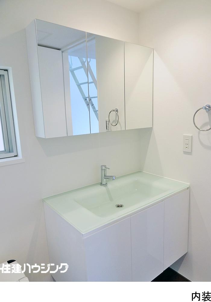 Building plan example (introspection photo). Building plan example Building price 18 million yen, Building area 104.11 sq m