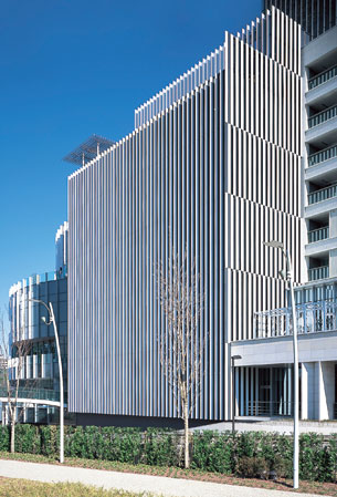 Surrounding environment. Suntory Museum of Art (about 1560m)