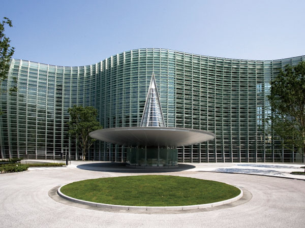 Surrounding environment. The National Museum (about 1160m)