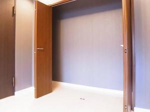 Receipt. Indoor (2013) Shooting