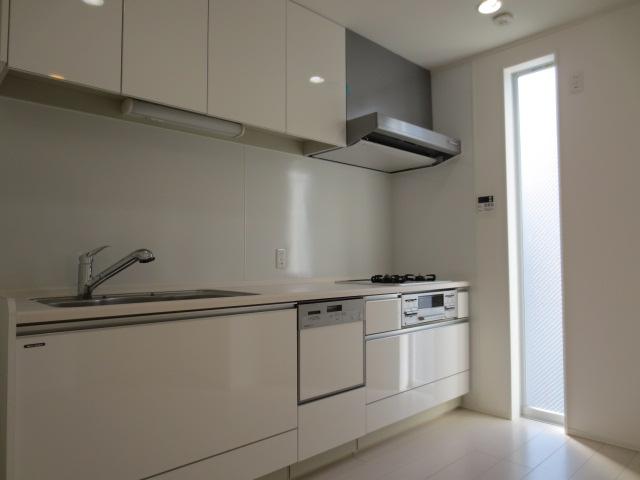 Same specifications photo (kitchen). Example of construction