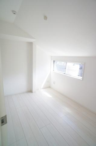 Non-living room. Indoor (September 2013) Shooting