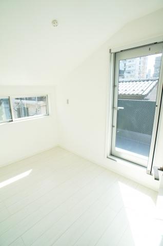 Non-living room. Indoor (September 2013) Shooting