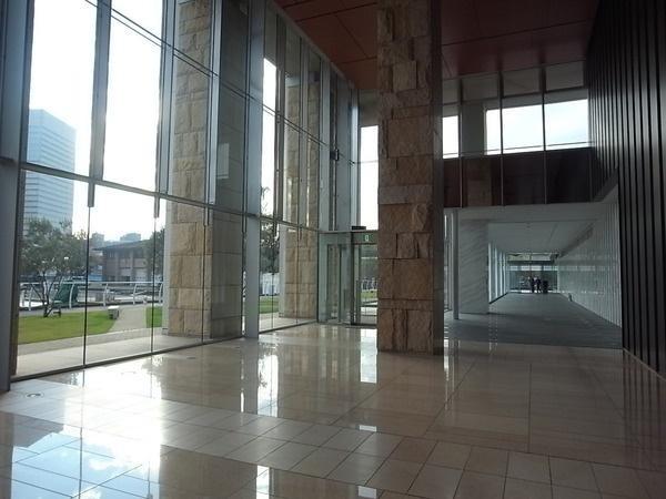 lobby. Pictures - Lobby sharing unit lobby with a profound feeling and the feeling of luxury