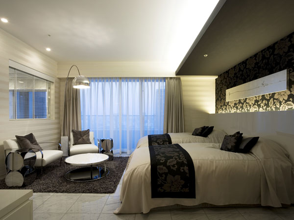 Buildings and facilities. Was prepared on the north side of the ground 29 floors to the "guest suite" is, View and bus to enjoy the urban landscape. Here also "B & B Nestled the furniture of Italia ", The glossy space like a hotel suite (December 2007 shooting)