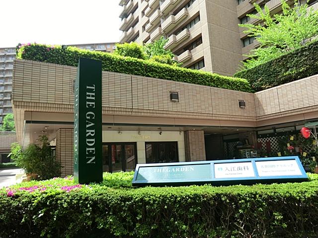 Supermarket. The ・ Garden Hiroo shop 650m The up ・ Garden Hiroo shop 650m