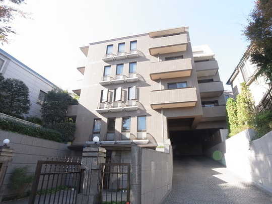 Local appearance photo