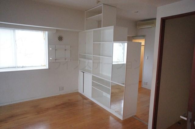 Akasaka, Minato-ku, Tokyo 9