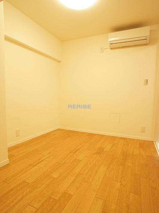 Non-living room. Air-conditioned, Western style room