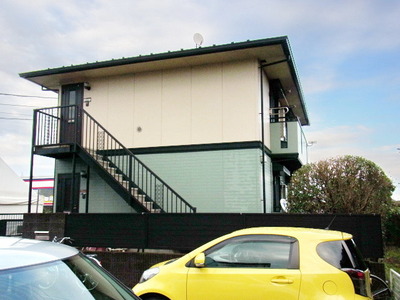 Building appearance. 1 floor 1 households only