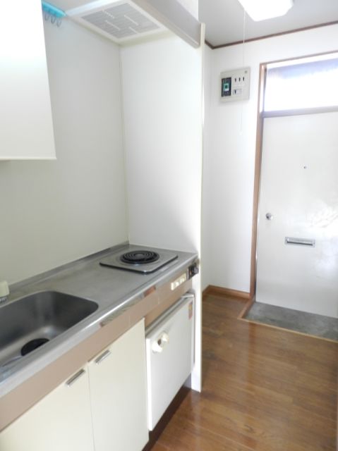 Kitchen. Around the kitchen