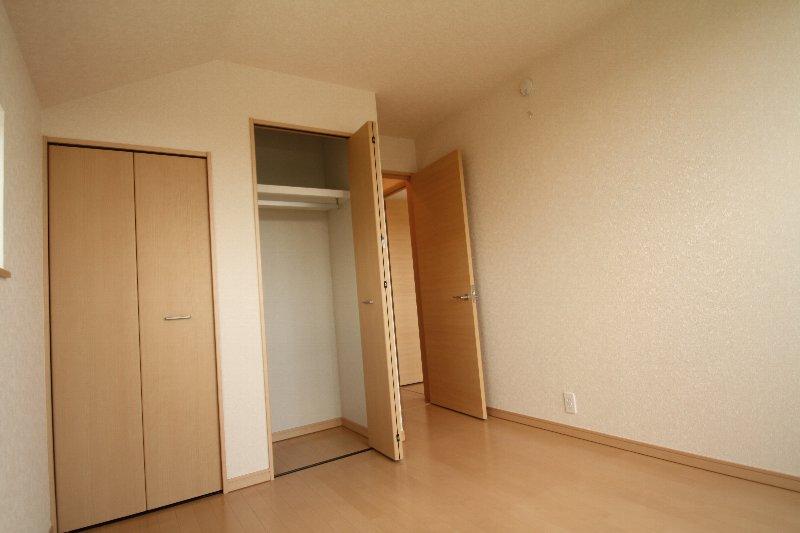 Same specifications photos (Other introspection)