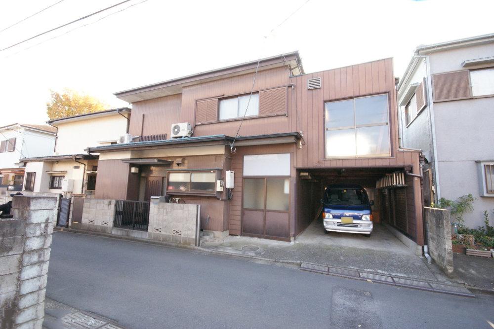 Local land photo. Mitaka City Kitano 4-chome, Keio is "Sengawa" station walk 19 minutes of sales areas. Bus service nor Chitose Karasuyama Station to become express station in the available places are located in the living area. Chuo Expressway is also easy-to-use location of the property.