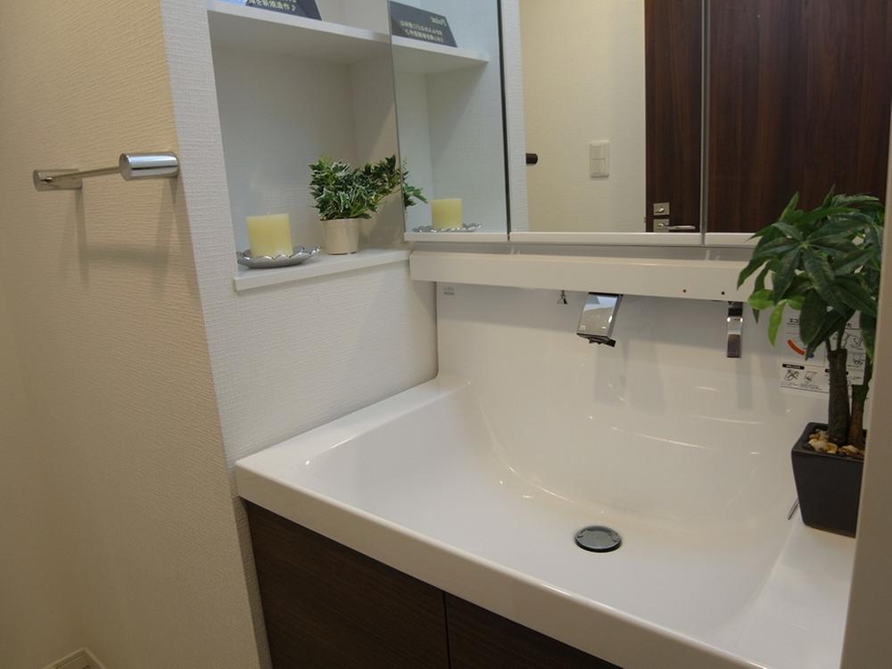 Mitaka City, Tokyo Shimorenjaku 3