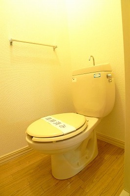 Mitaka City, Tokyo Inokashira 4