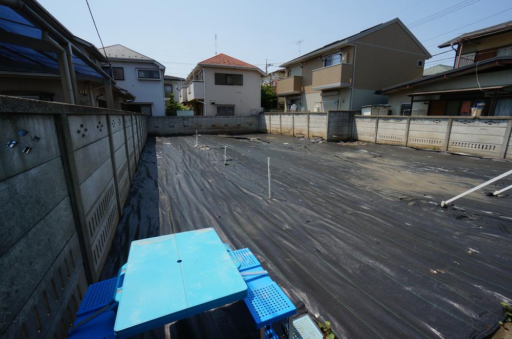 Building plan example (exterior photos). Local (May 2013) Shooting