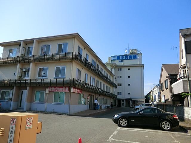 Hospital. 409m until the medical corporation Association of long life meeting Mitaka Central Hospital