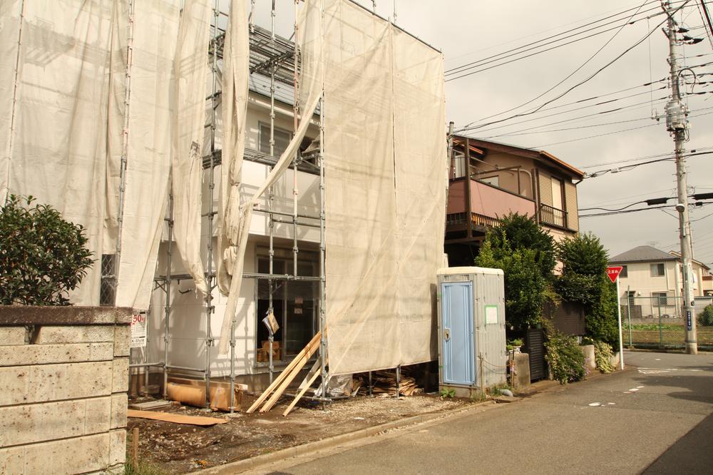 Local appearance photo. Local (10 May 2013) Shooting