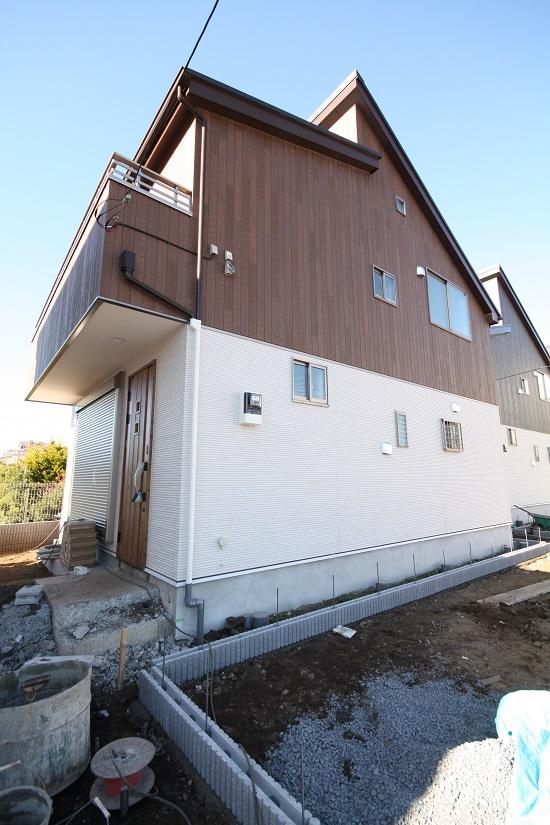 Local appearance photo. 5 Building Local (12 May 2013) Shooting