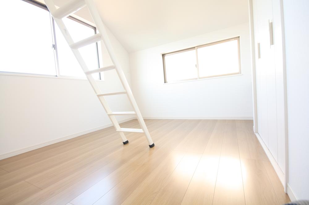 Non-living room. 5 Building Indoor (12 May 2013) Shooting