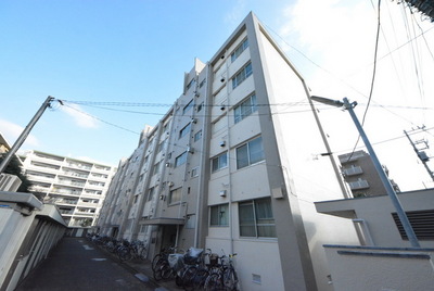 Building appearance. appearance