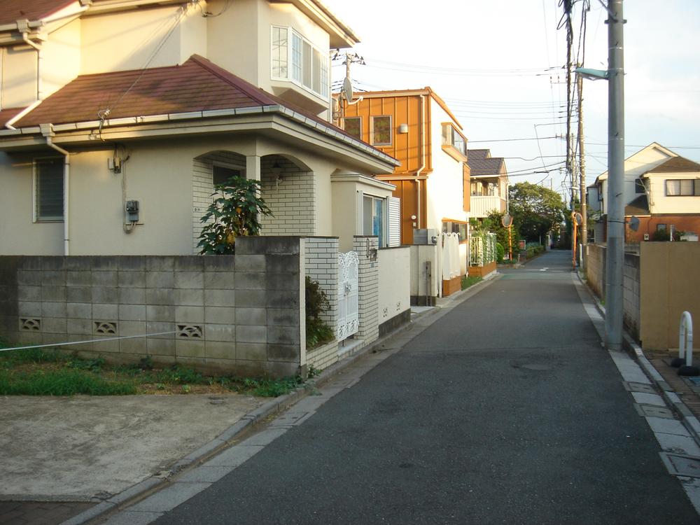 Local photos, including front road. Local Photos