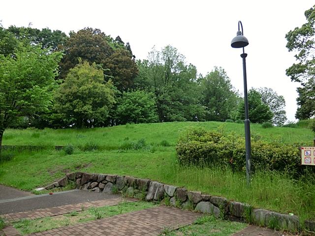 park. Maruike 1558m up to wooded area park