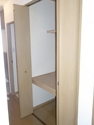 Receipt. Corridor ・ Receipt