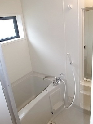 Bath. bus ・ Restroom