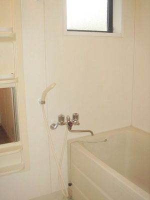 Bath. ● reheating bathroom ●