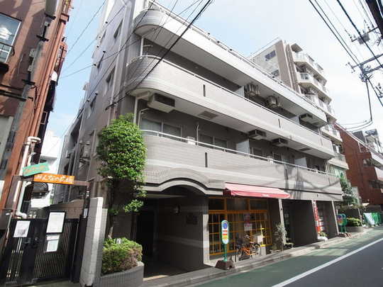 Local appearance photo