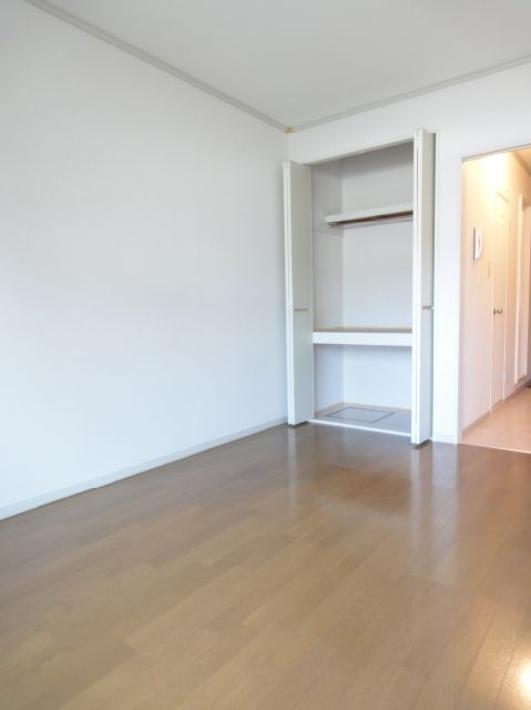 Receipt. Storage enters plenty.