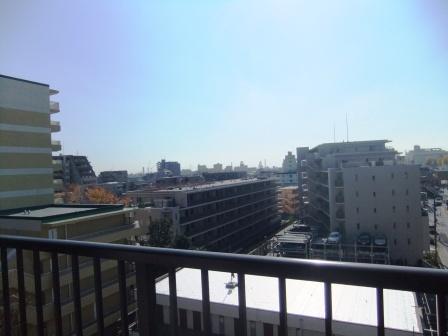 View photos from the dwelling unit. View from the site (December 2012) shooting