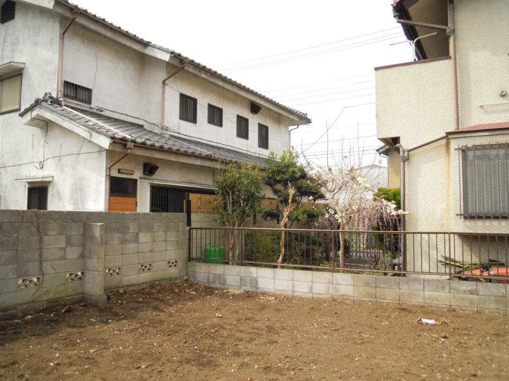 Local land photo. You can design freedom because there is no building conditions.