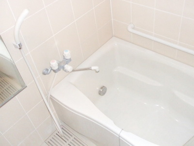 Bath. Reheating function with bus