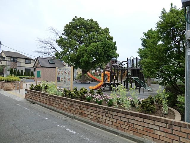 park. 620m until Nakasen River children's park