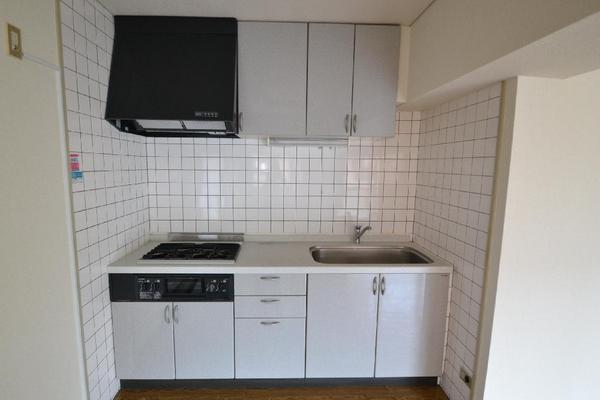 Kitchen. Room (August 2013) Shooting