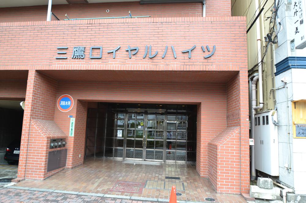 Entrance. Common areas (August 2013) Shooting