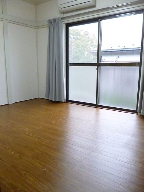 Living and room. Western-style is the flooring of the room.