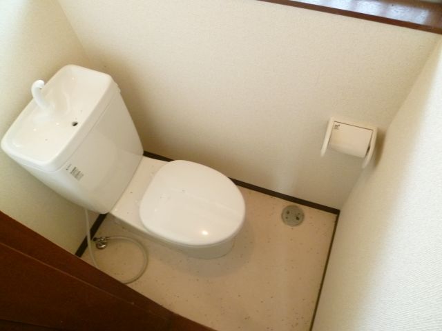 Toilet. It was changed to Western-style toilet ☆