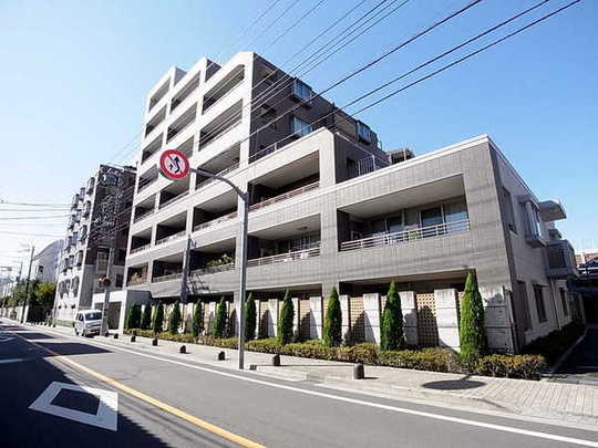 Local appearance photo